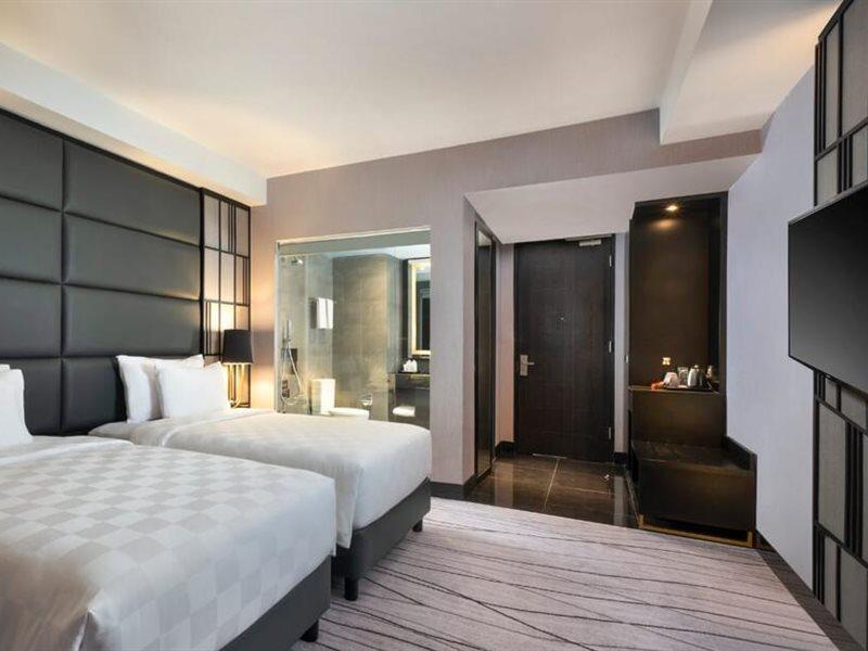 Grand Swiss-Belhotel Darmo Сурабая Екстериор снимка