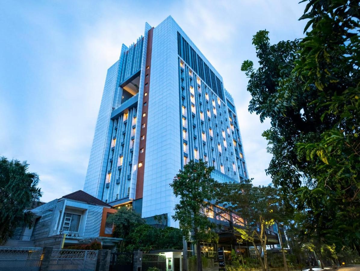 Grand Swiss-Belhotel Darmo Сурабая Екстериор снимка